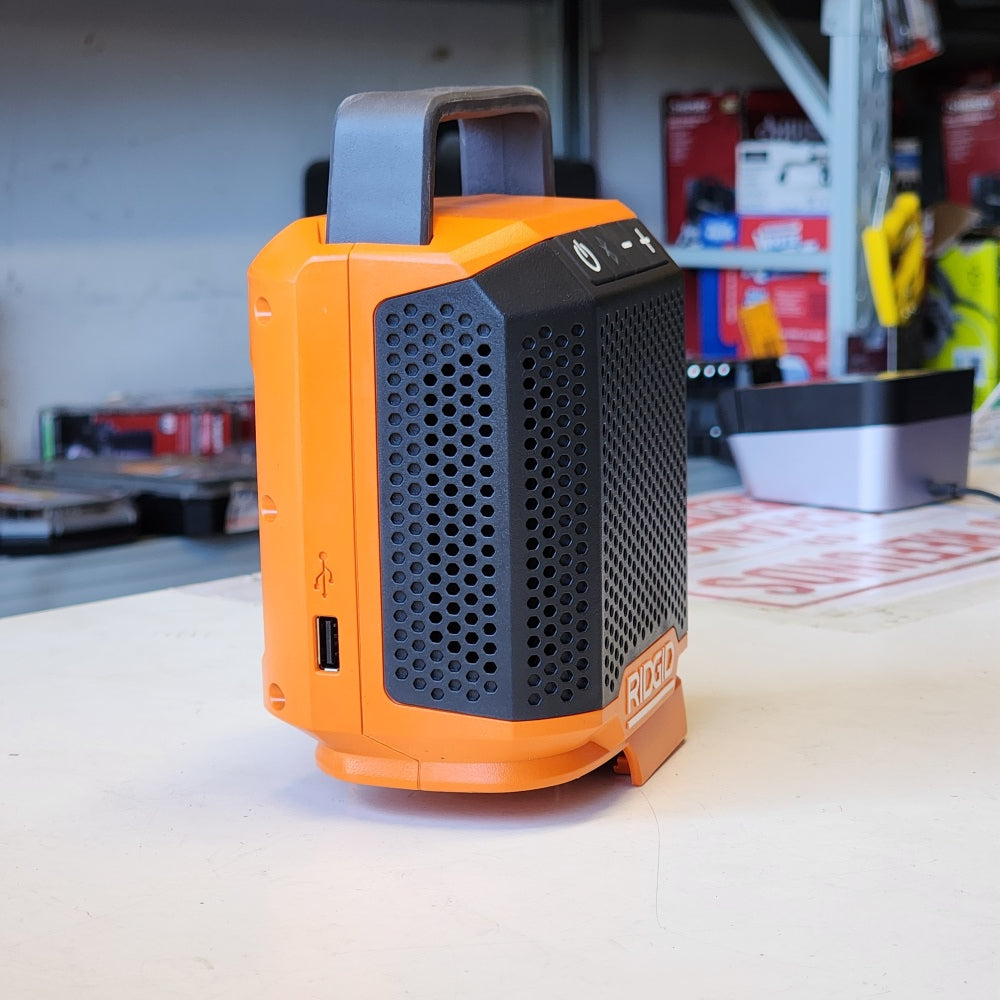 18V Bluetooth Speaker 18V Bluetooth Speaker